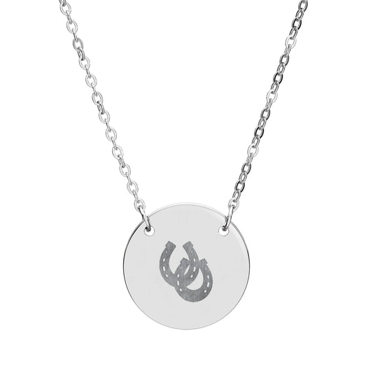 02-Gargantilla Circular Grabada — Medalla Personalizada con Herradura de la Suerte